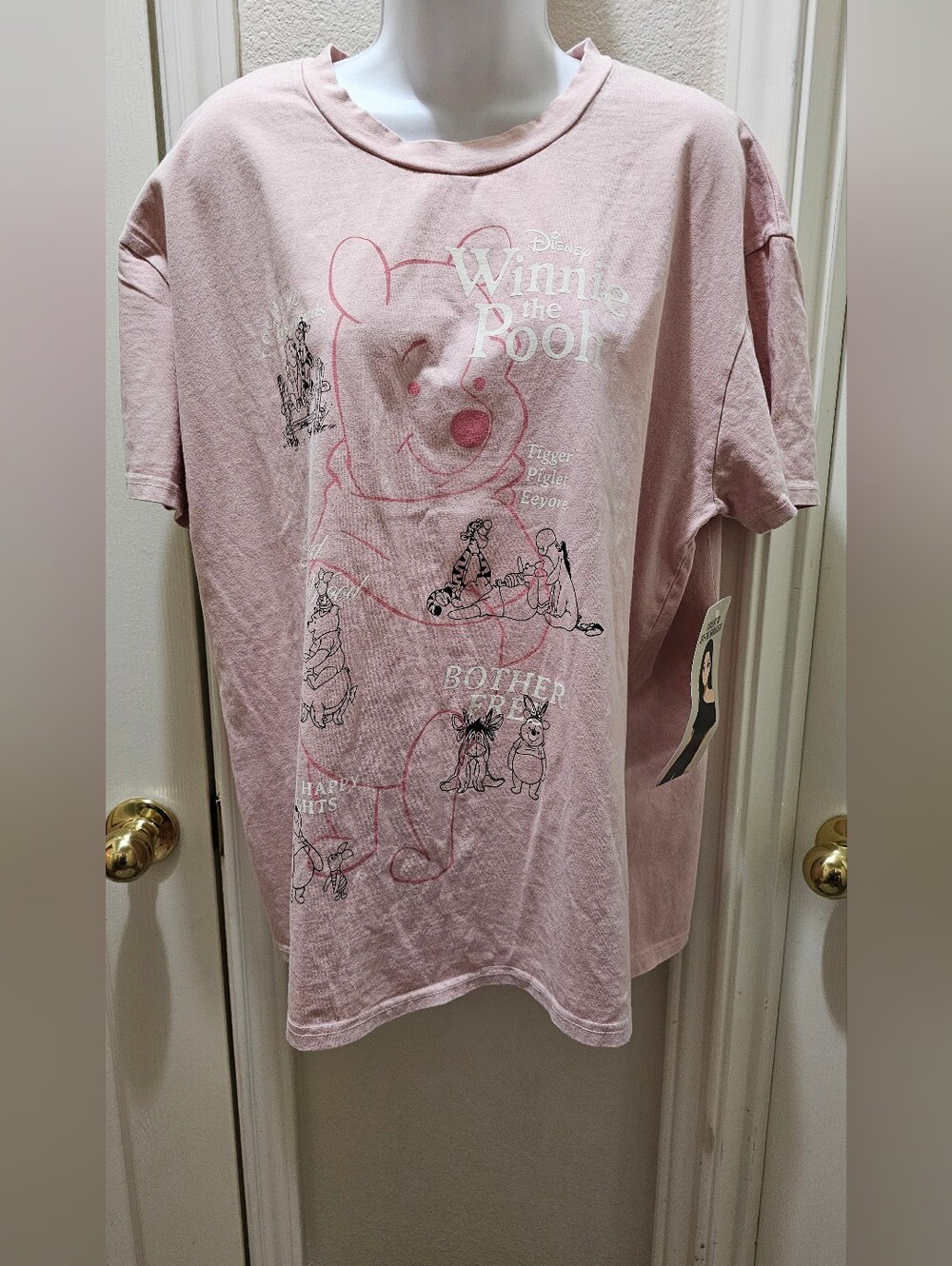Disney Winnie The Pooh Graphic Tshirt Light Pink  Size XL NWT - Picture 2 of 14